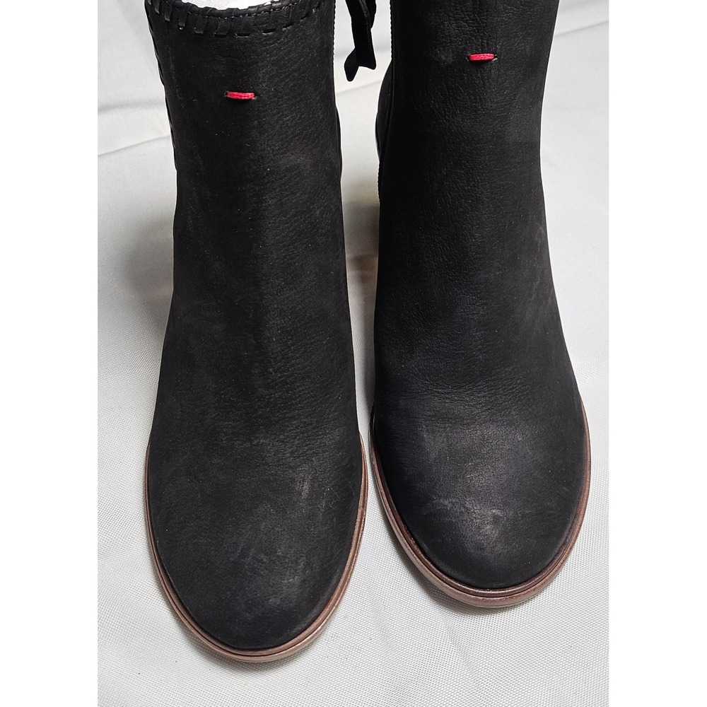 Ellen DeGeneres ED SUSUMU Black Nubuck Leather Ankle Boots Side Zip Womens 6.5
